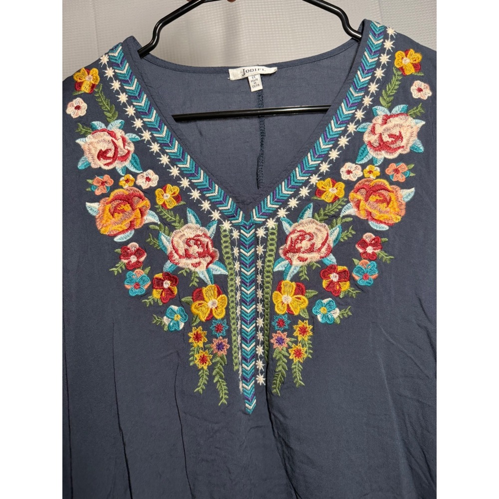 Jodifl Blouse Cotton Rayon Floral Embroidered V-Neck Relaxed Boho Tunic 1X - Picture 4 of 6